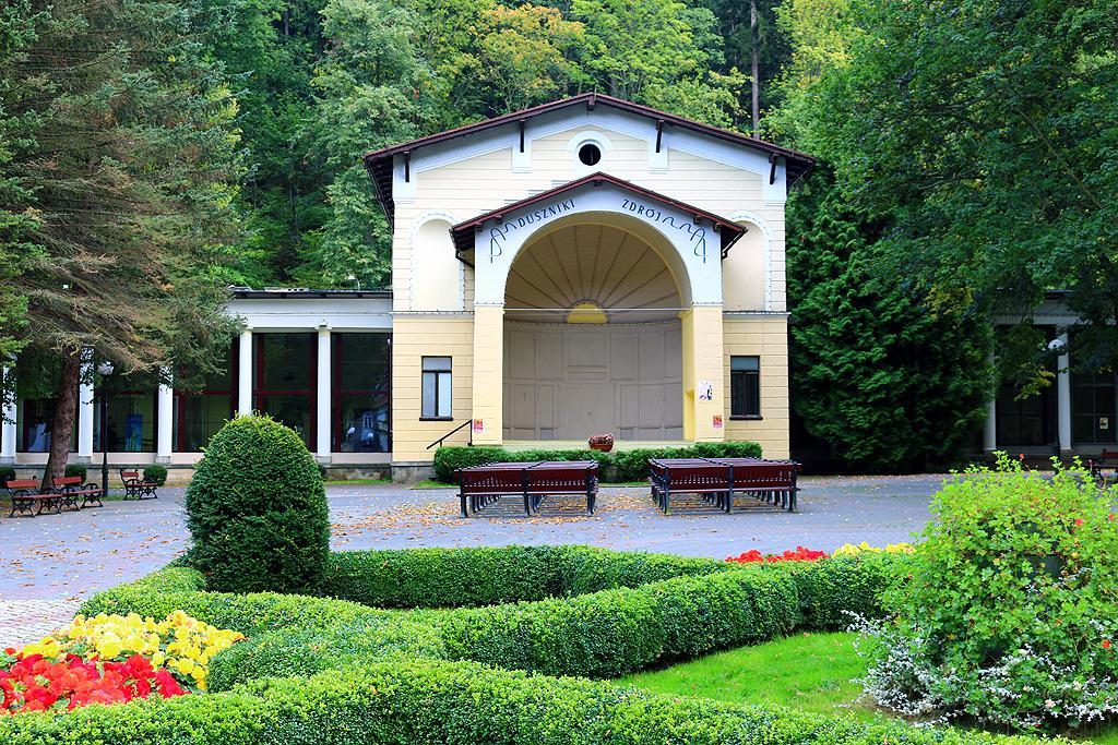 Hotel Moniuszko Duszniki Zdrój Exterior foto