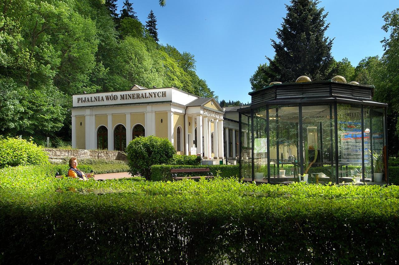 Hotel Moniuszko Duszniki Zdrój Exterior foto